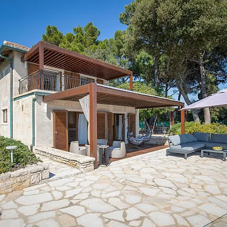 Villa Dubravka By Interhome *